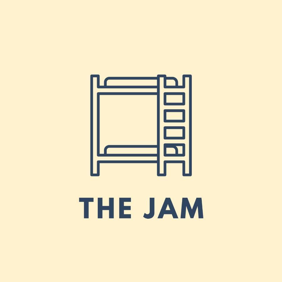 The Jam Hostel Luang Prabang Esterno foto